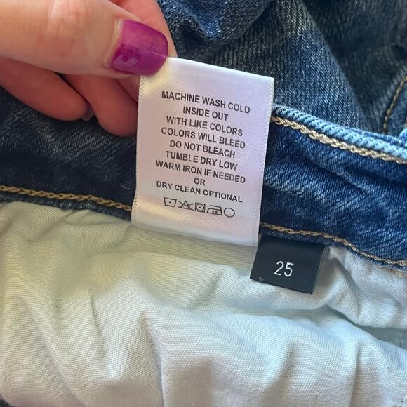 Flying Monkey Medium Wash Distressed Jean Jegging Size 25 - Picture 5 of 12